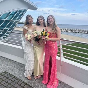 Meet your Posher, Leah